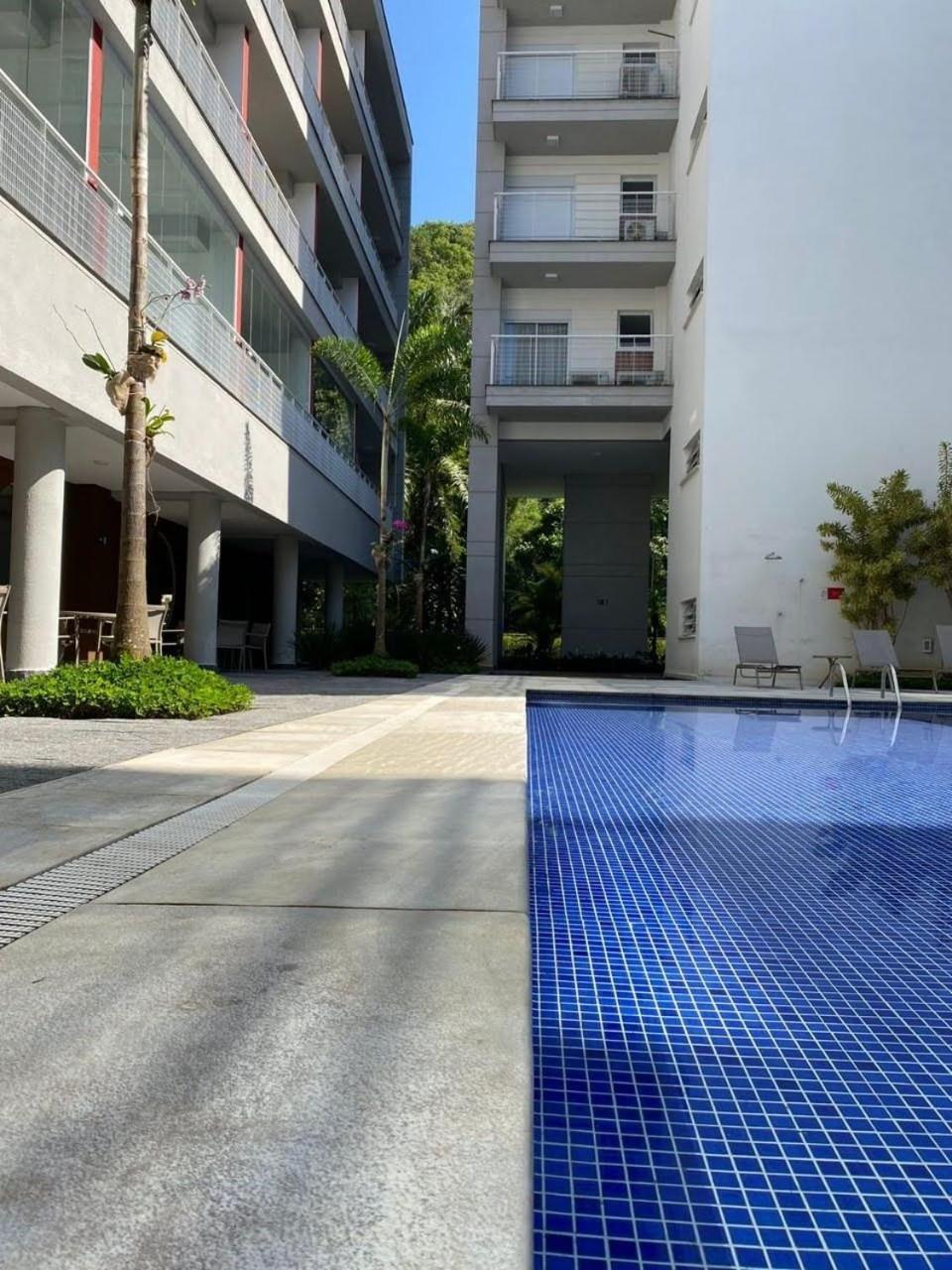 Aconchegante E Moderno Apartamento Pertissimo Da Praia Ubatuba Bagian luar foto